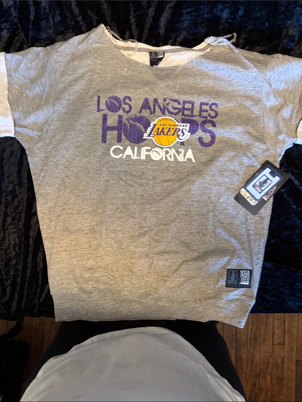 Team Apparel Los Angeles Lakers Gray and Purple Short Sleeve Jersey Top